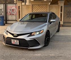 تۆیۆتا کامری